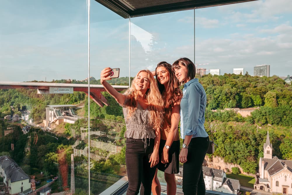 Le guide complet pour travailler au Luxembourg (édition 2025)